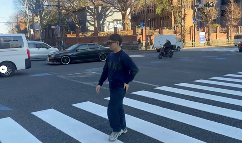 Figure 3.1. Use of AR glasses in the trial.