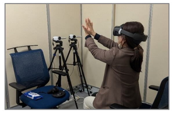 Figure 6. VR Meet & Greet experiment scene.