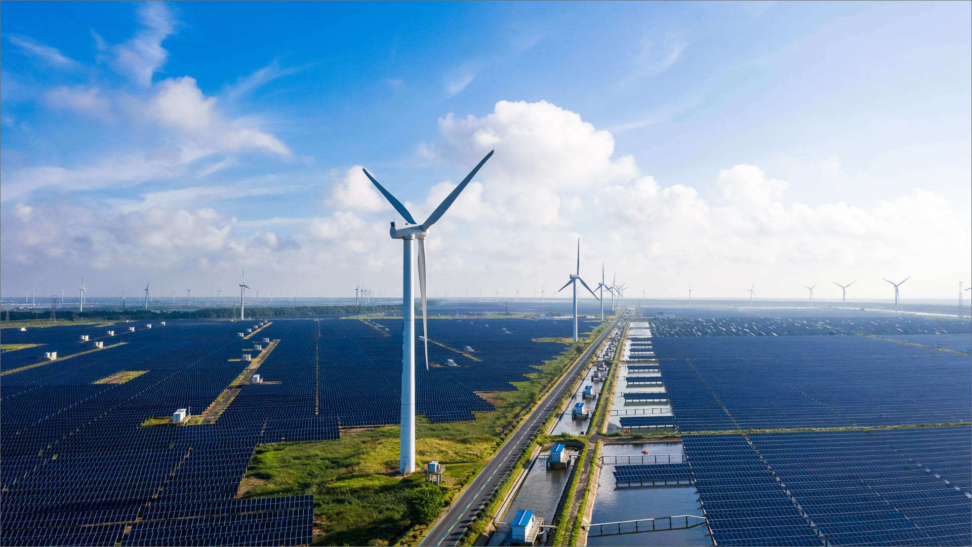 Image of “Decarbonize DCs with Renewable Energy“