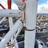 損傷個所（ドローンによる撮影）の写真