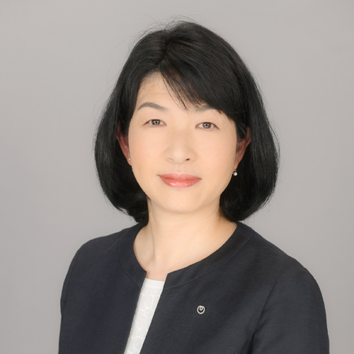 加藤　咲子