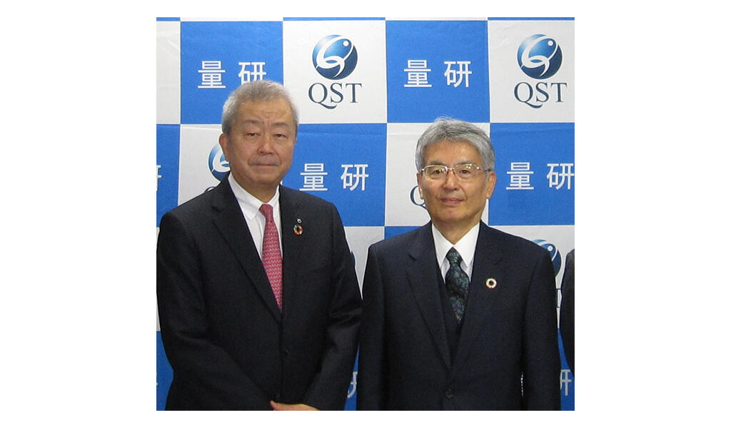両代表写真