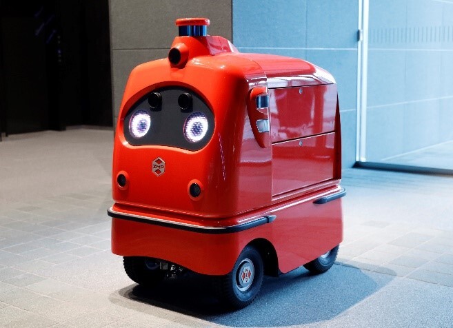 宅配ロボット「DeliRo（デリロ）」
