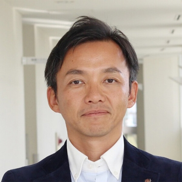 富山市　企画管理部　スマートシティ推進課　課長　児島 誠 氏の写真