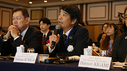 授賞式登壇の様子3