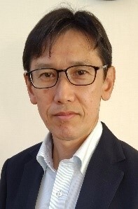 吉田 英邦 部長